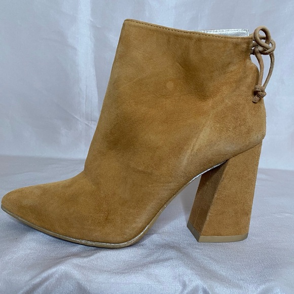 STUART WEITZMAN 34.5 Grandiose Bootie - Picture 6 of 15
